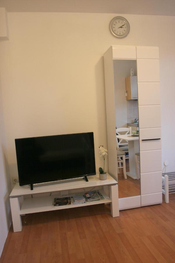 Studio Apartman Maria Čavle Esterno foto